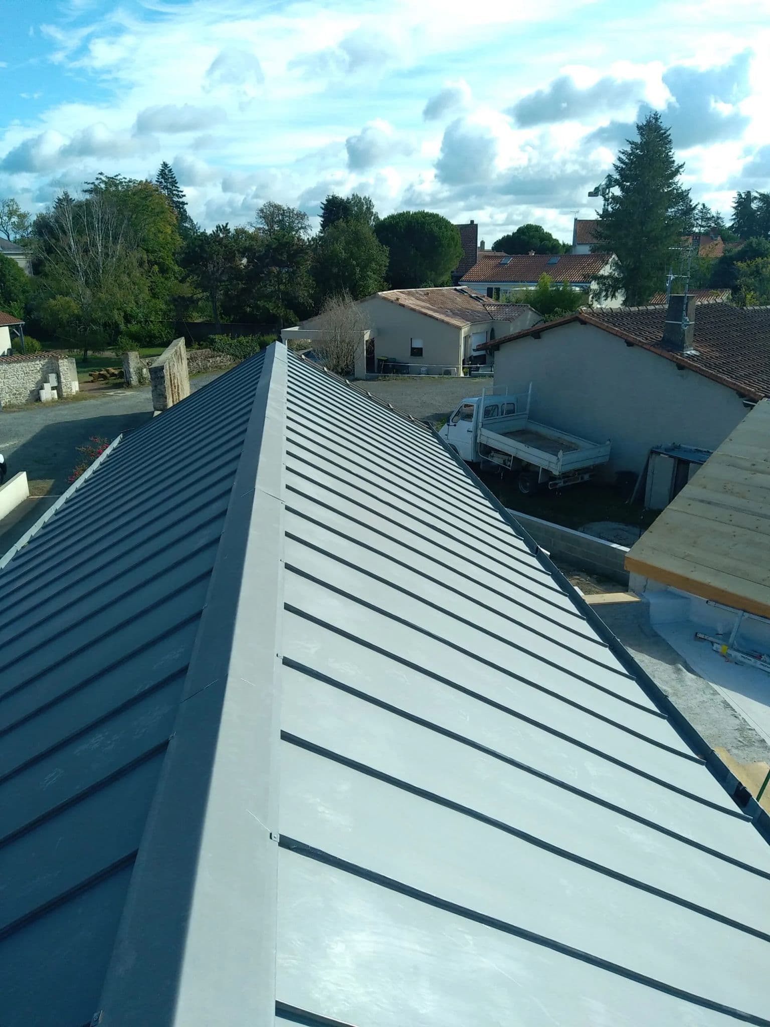 Rénovation complète en zinc joint debout - Hôtel Particulier à Neuilly-sur-Seine (92)