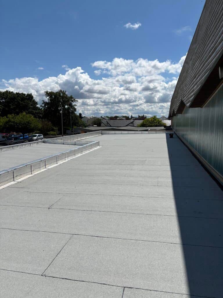 Toiture terrasse autoprotégée